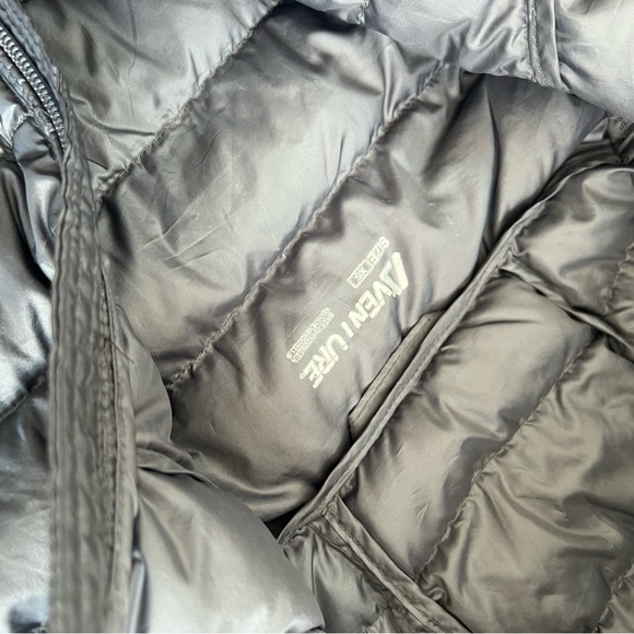 Aventure fitted puffer jacket - Picture 12 of 14